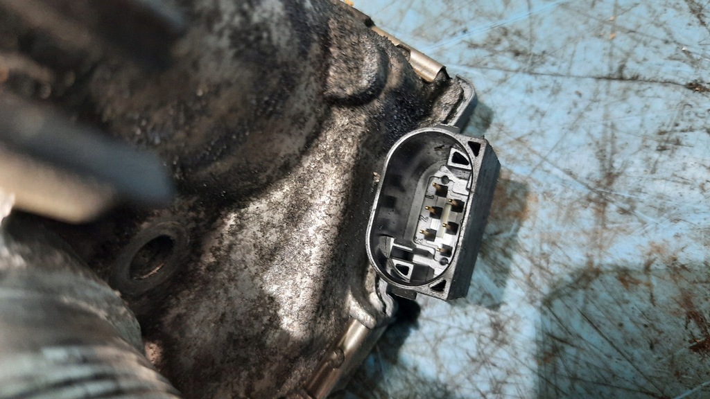 фото №4, Дросельна заслінка 31216665 volvo v60 s60 2.0 d3