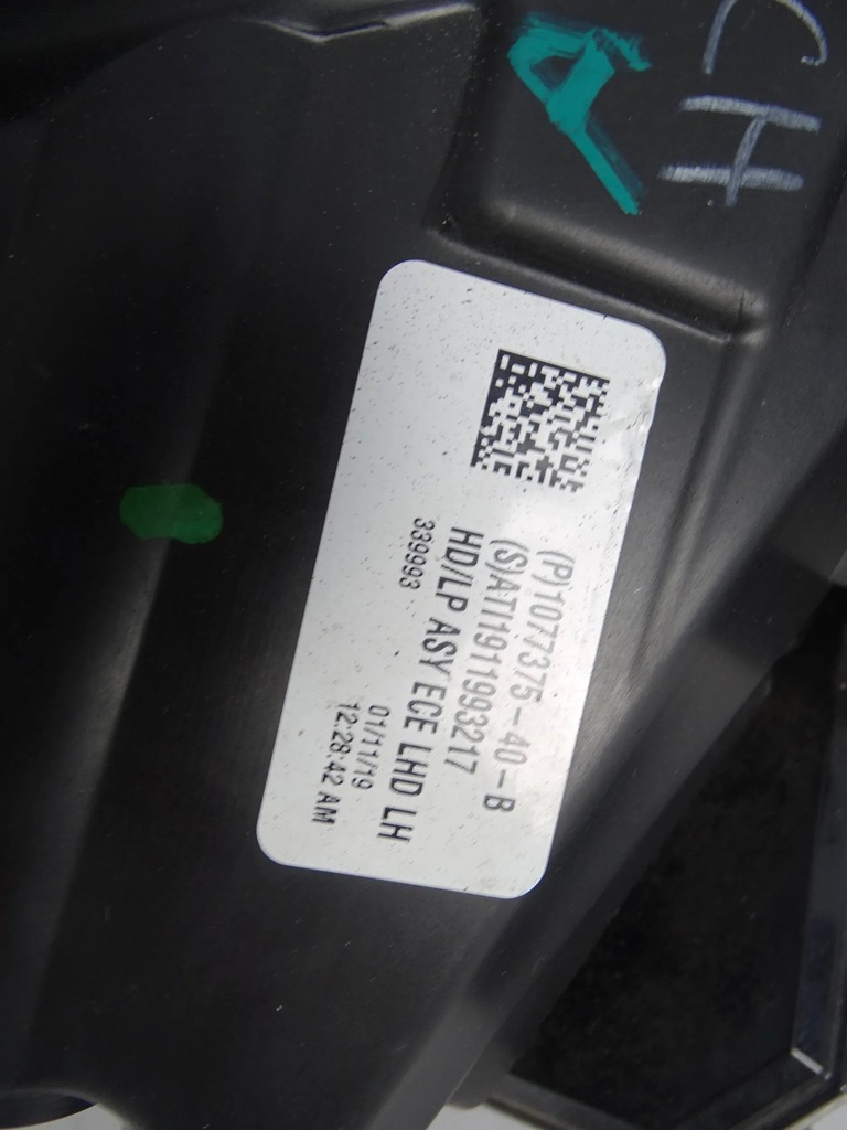 фото №9, Лампа перед передня ліва tesla 3 full led