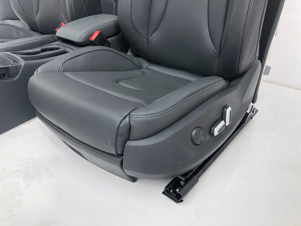 фото №5, Внутренние кожаный audi a5 8t sportback чёрный сиденья заднее сиденье обшивки