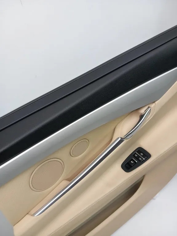 фото №6, Bmw 5 gt f07 обшивка дверь veneto бежевый шторка