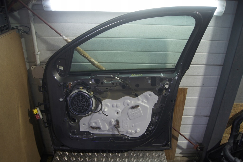 фото №9, Дверь правый перед peugeot 308 t9