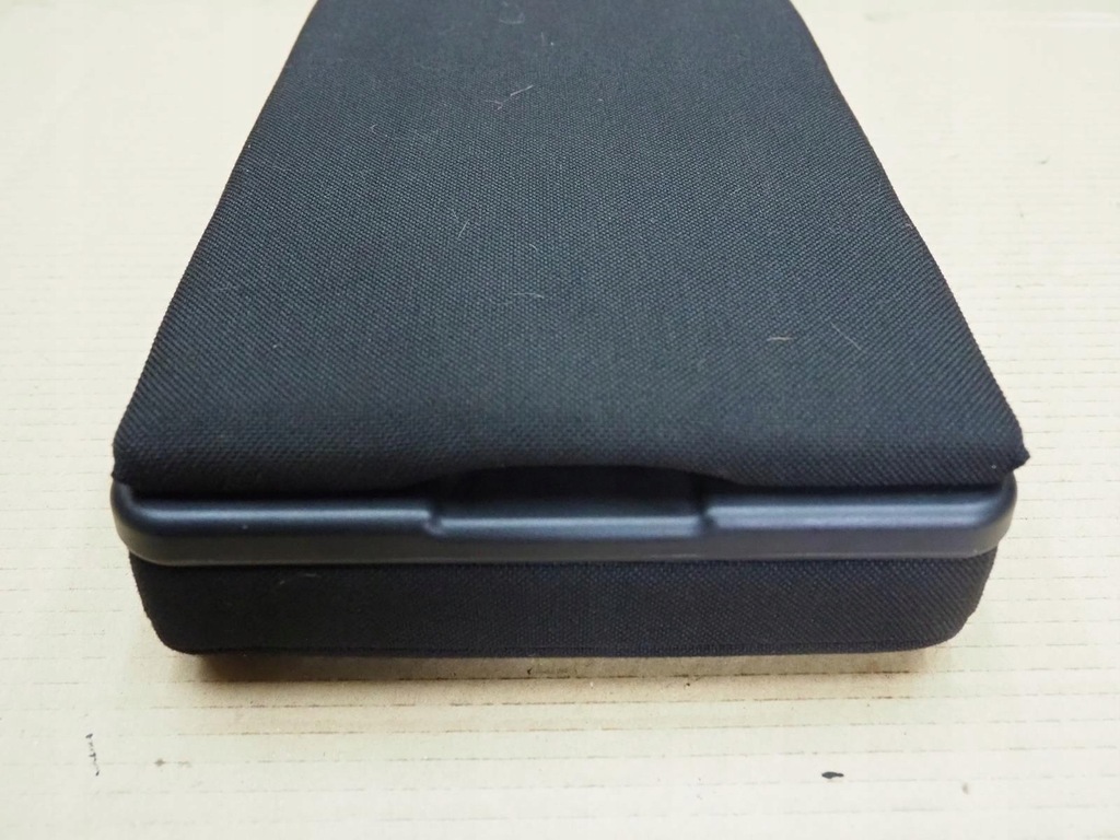 фото №8, Citroen c4 i 06r подлокотник задняя na кружки