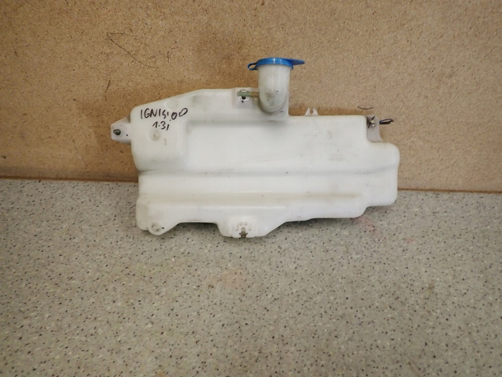 фото №4, Suzuki ignis 00-03 бачок распылителя помпа