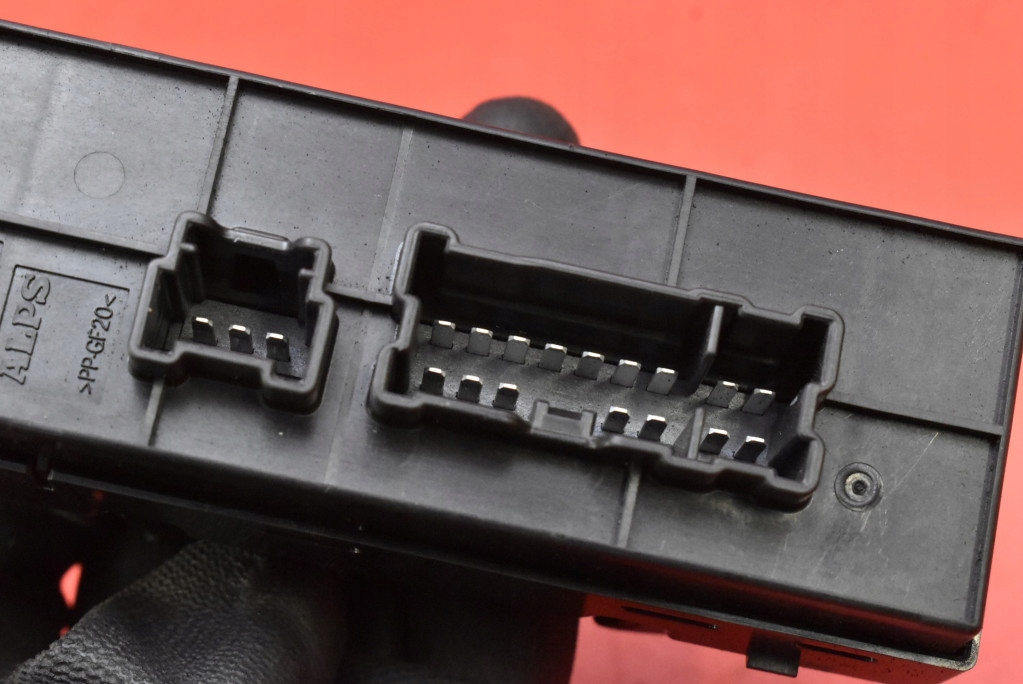 фото №8, Панель управление окон eu 254013na0b nissan leaf 1 i ze0 lift 10-17