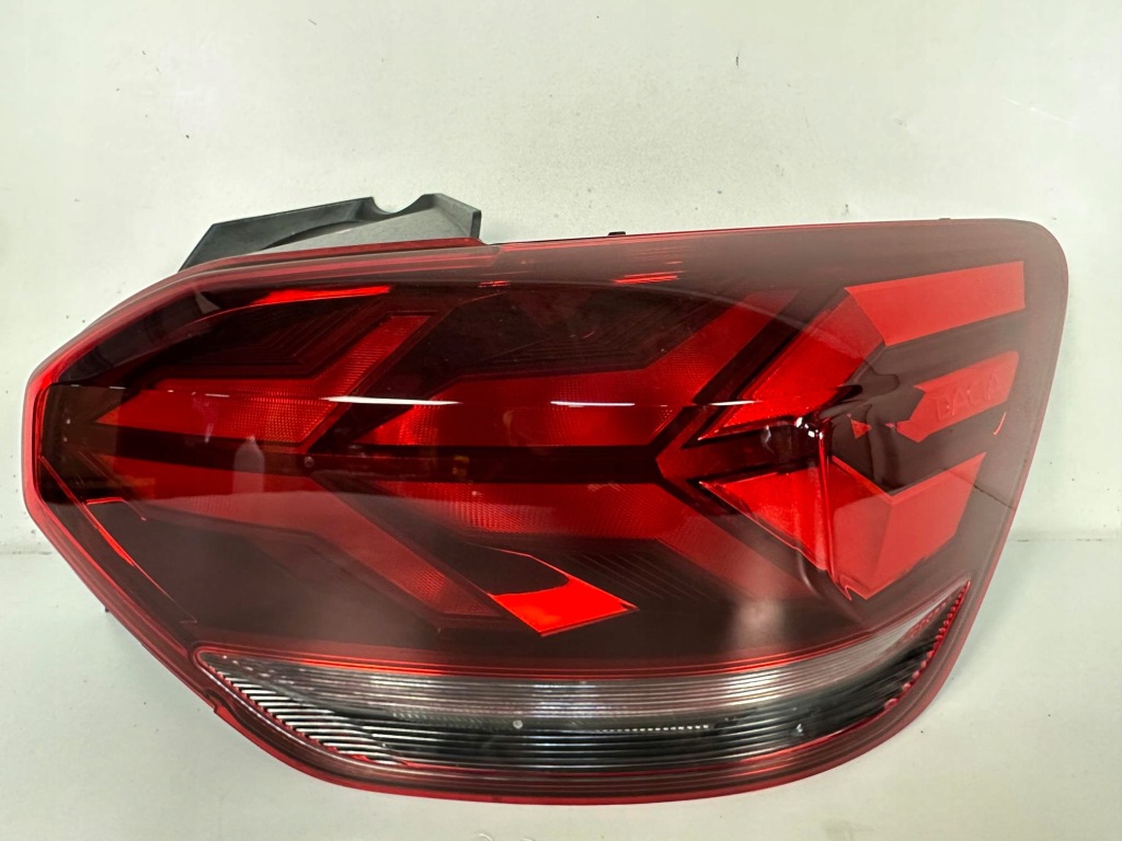 фото №1, Лампа задняя задняя правая dacia sandero iii 3 led 265509530r europa cala