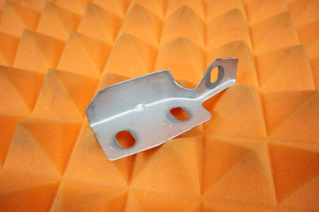 фото №1, Mercedes w209 lift кронштейн крила перед ліва