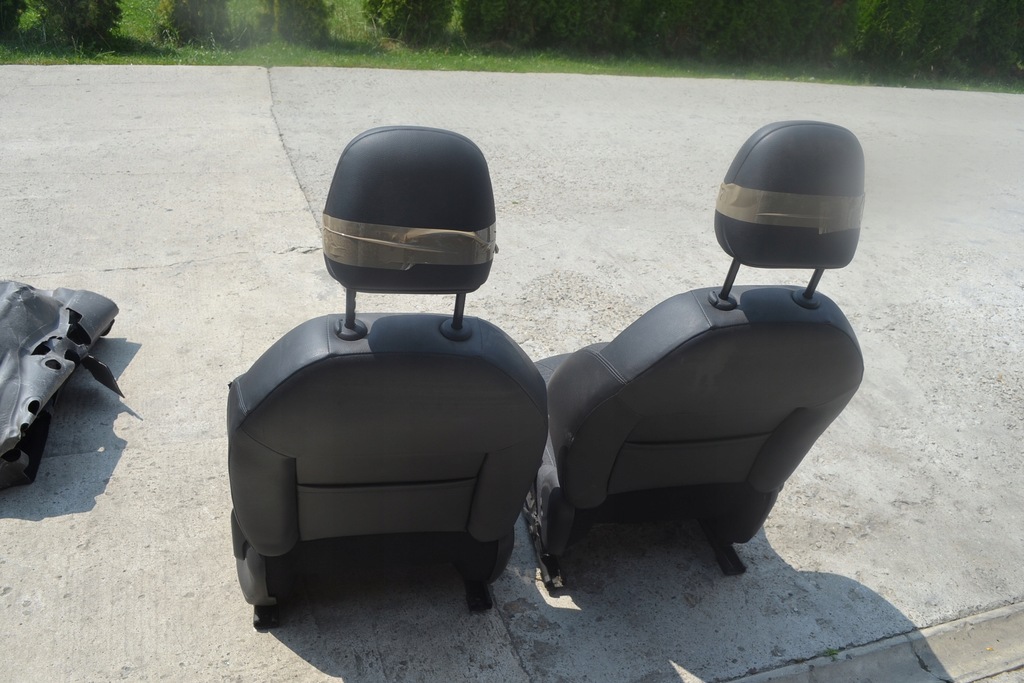 фото №11, Сиденья передние citroen c3 ii версия europa