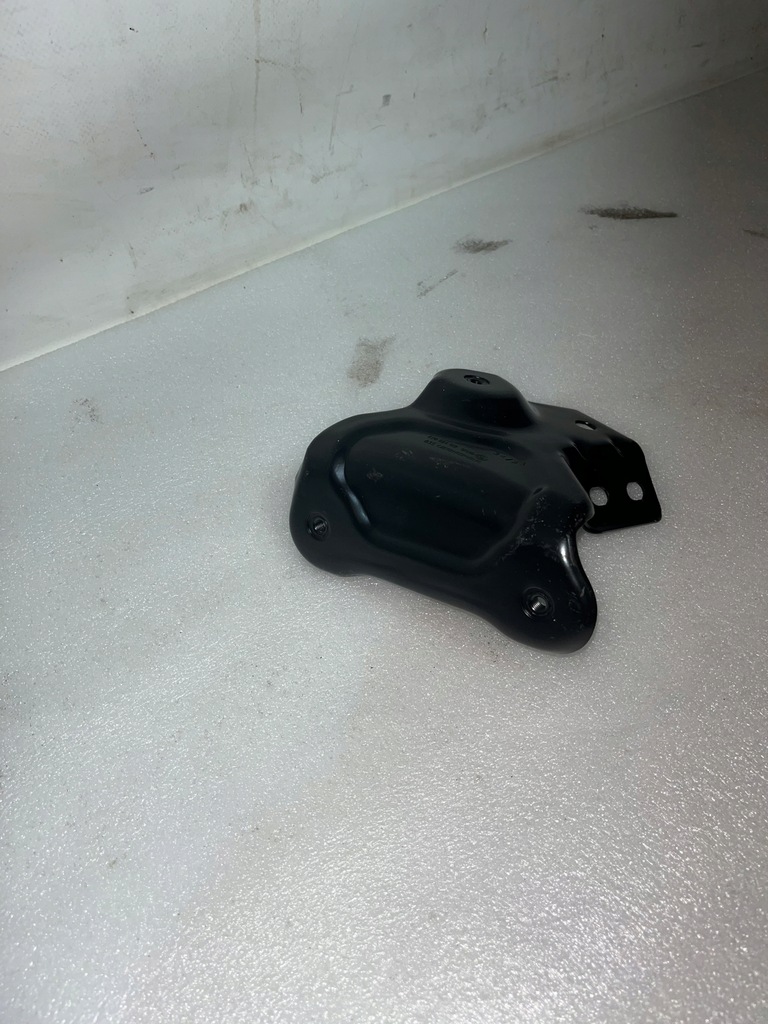 фото №9, Skoda оригінальний номер 6v0821142 кронштейн крила передній p