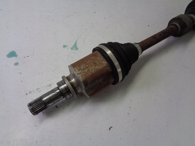 фото №3, Приводной вал левая renault arkana 1.6 e-tech 2021 rok