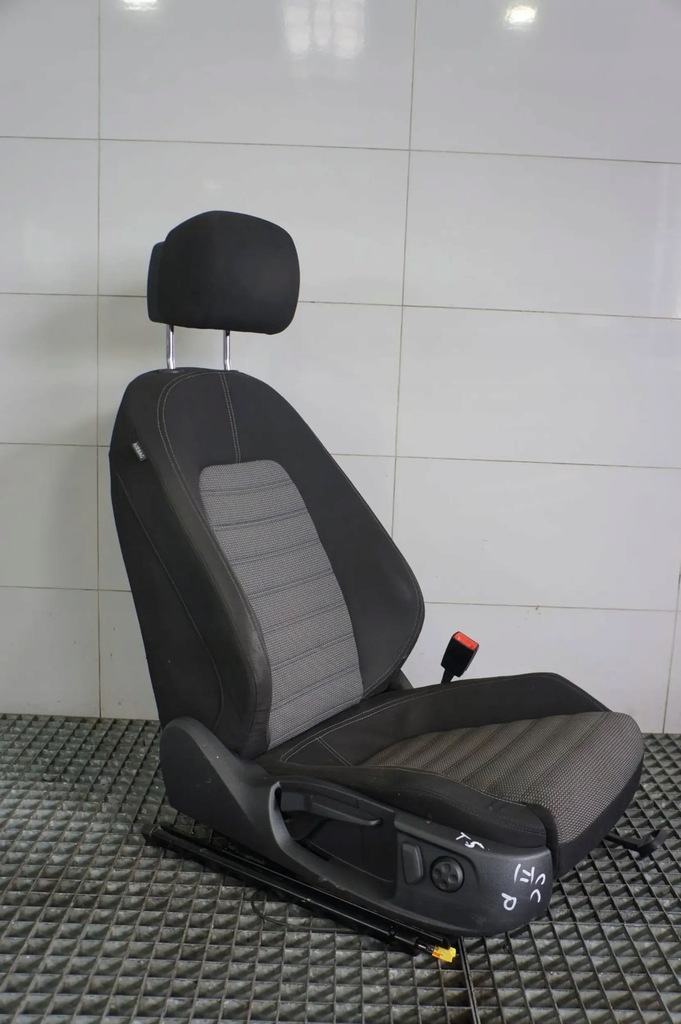 фото №1, Сидіння правий перед передній правий vw passat cc