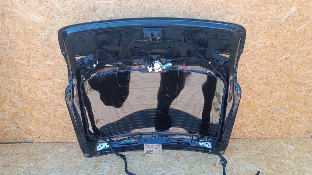 фото №5, Audi rs6 c7 4g комплектна кришка багажника задня камера колір lz9z