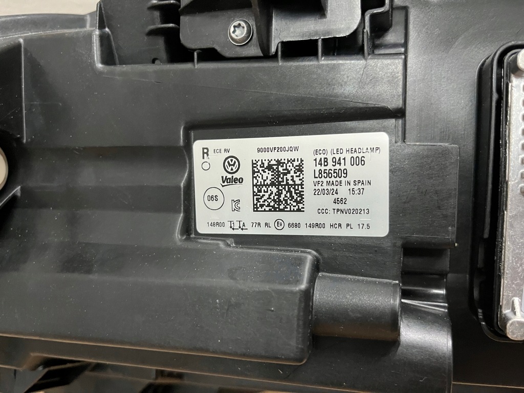 фото №10, Лампа full led vw id.7 14b941006 лампа фара vw id7 комплектная правая