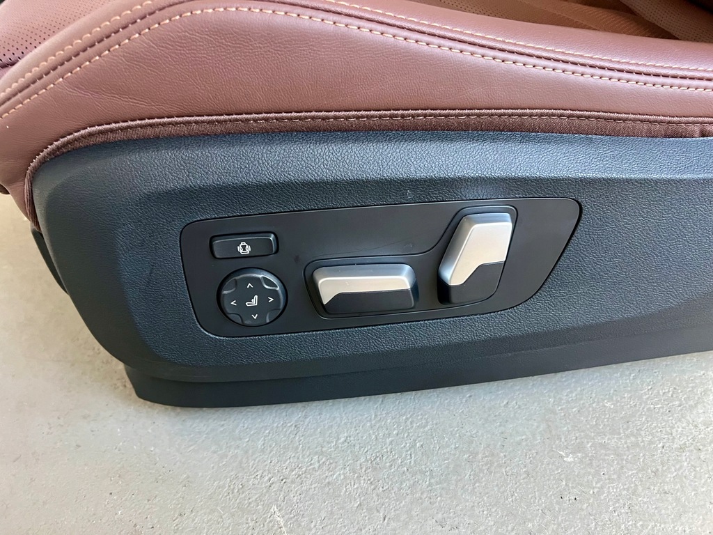 фото №11, Bmw x5 g05 сиденья сиденье середина interior обшивки туннель декоры 3 ряды nowe