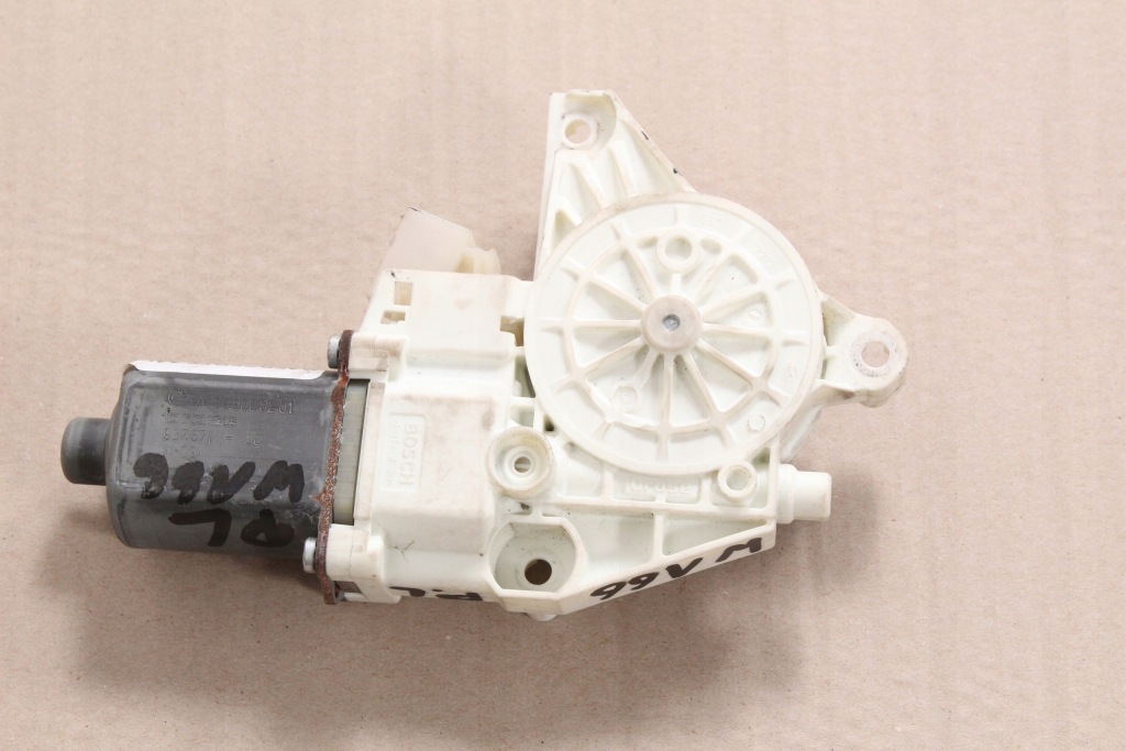 фото №1, Моторчик подъемника стекло mercedes-benz оригинальный номер a1669060201