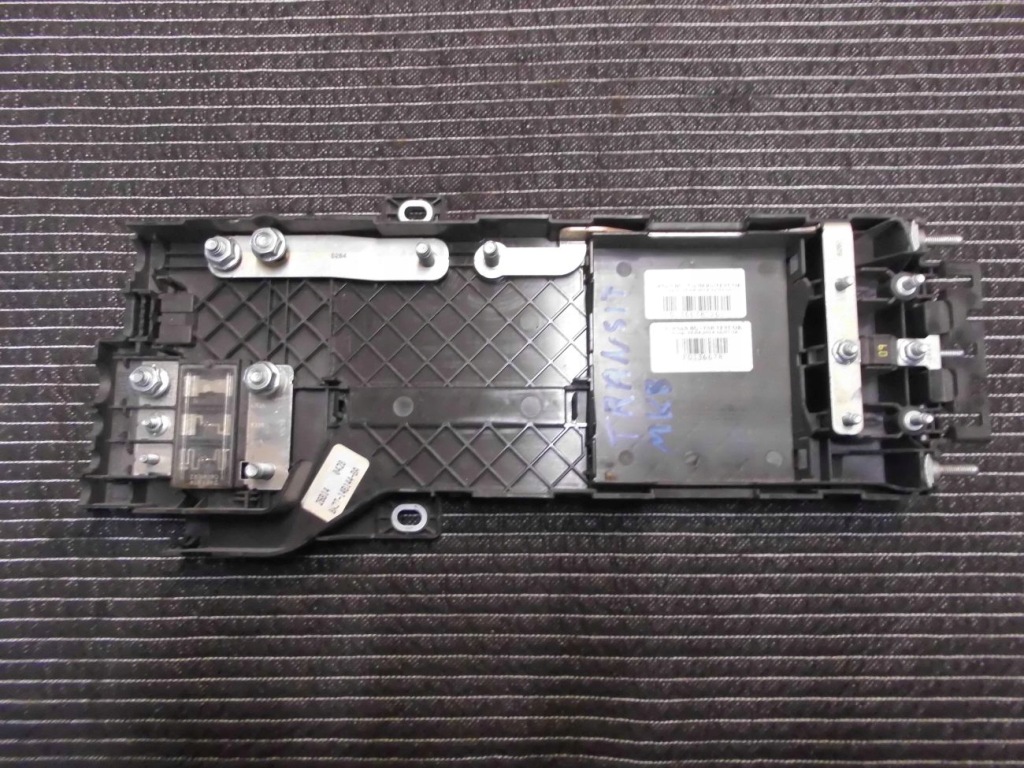 Купить Коробка предохранителей transit mk8 bk2t-14b144-ba