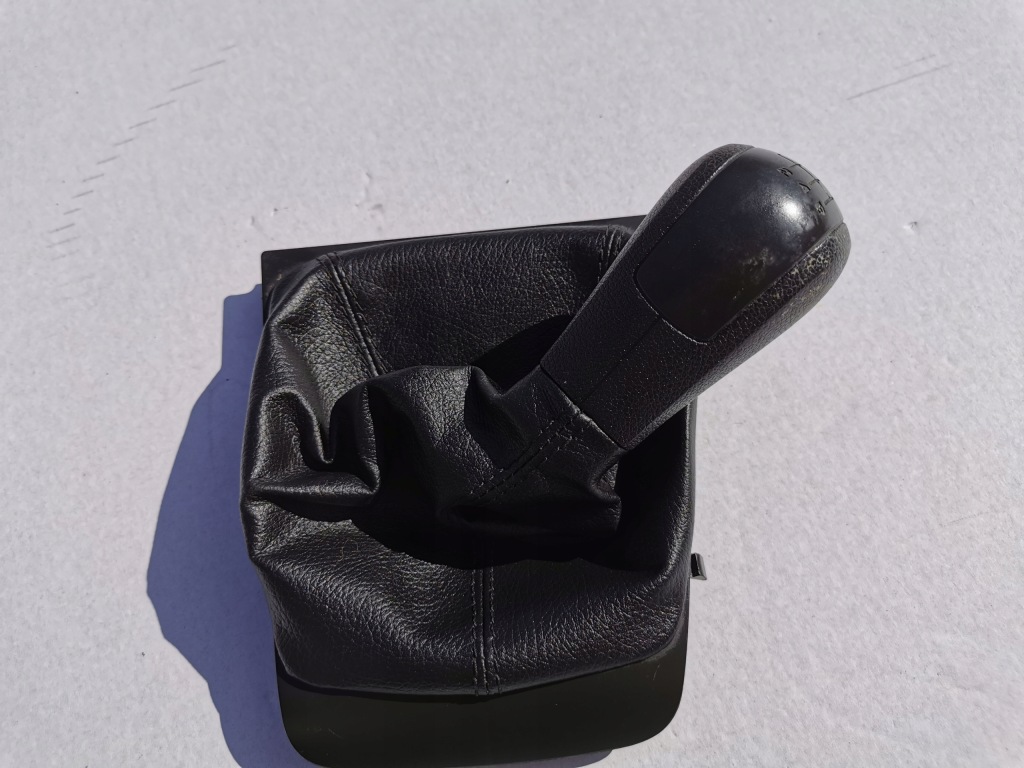 фото №1, Octavia ii чохол 6 передач 1z1711113