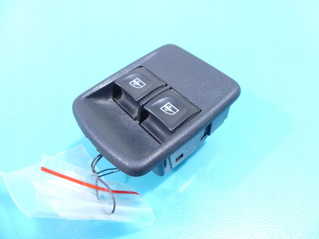 фото №1, Переключатель окон dacia dokker eu