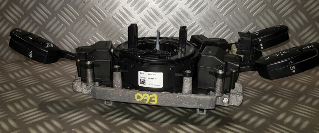 фото №11, Bmw 5 e60 e61 e63 переключатели лента датчик kąta поворота active руль 6938693