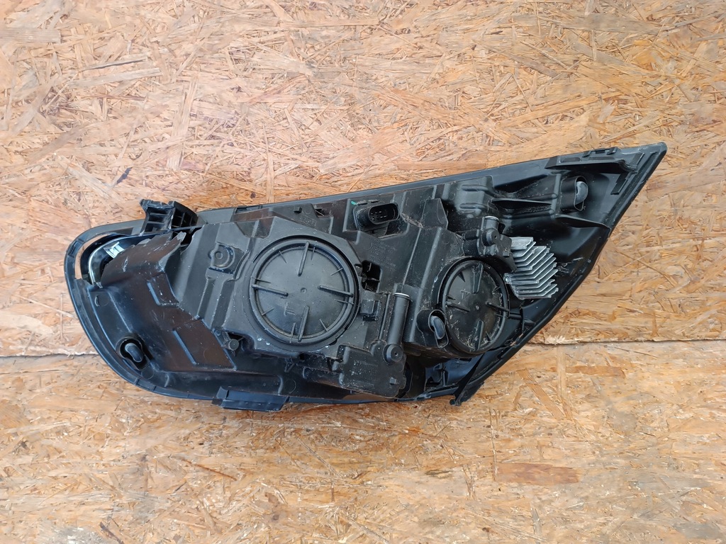 фото №16, Лампа фара правый перед eu jk21-13w029-dh ford transit custom 17- lift