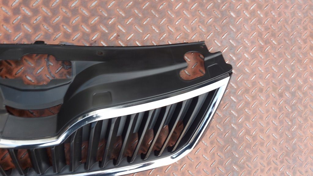 фото №4, Решётка радиатора решётка радиатора бампера перед skoda rapid ii 12-