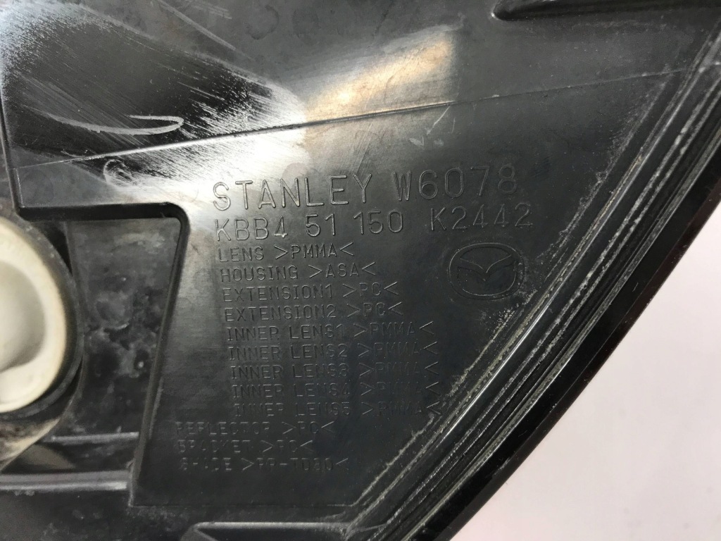 Mazda cx-60 cx60 22- фара правый задний  правый  задняя led европа  kbb451150 Доставка