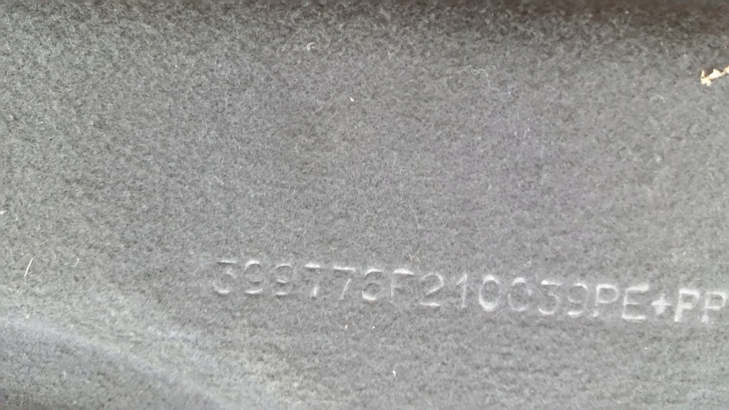 фото №5, Полиця багажника задня renault clio 3 hb