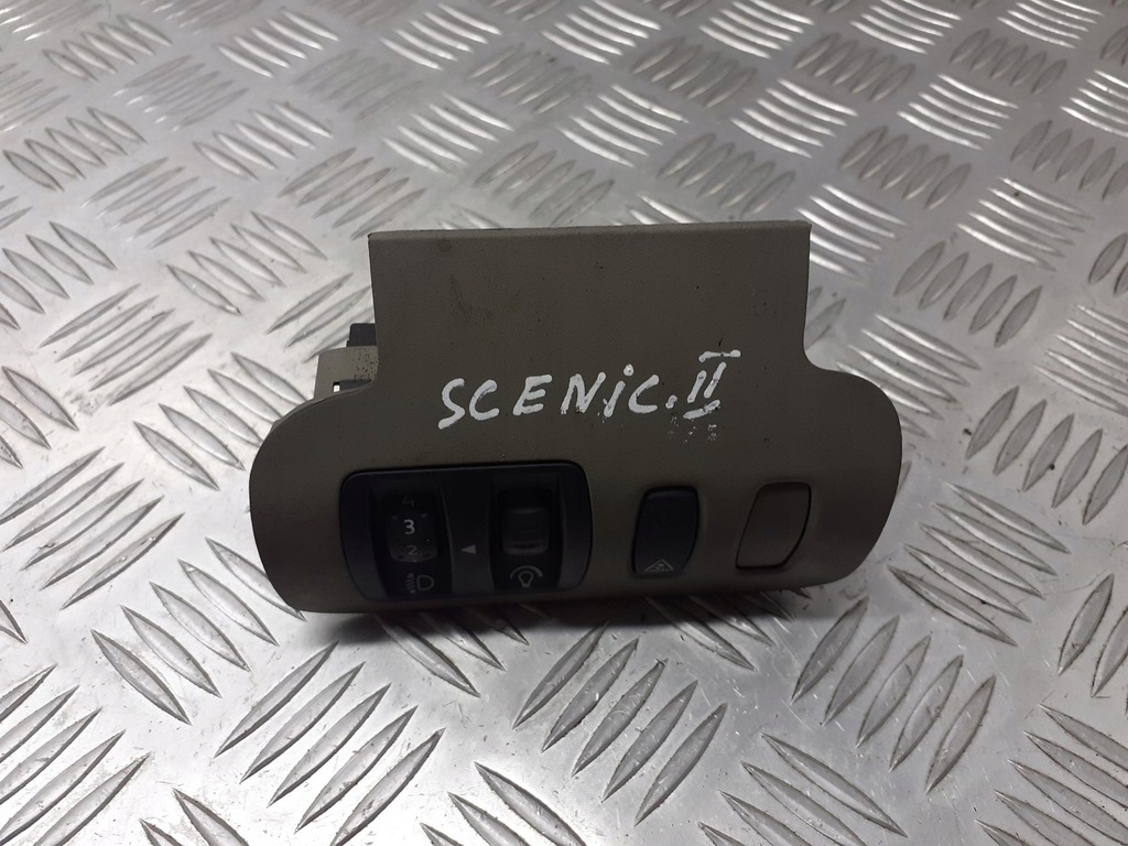 фото №1, Панель регулювання світла scenic ii 8200140985