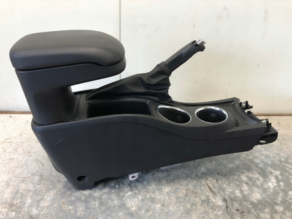 фото №6, Туннель средний подлокотник ручной opel zafira c 30615582