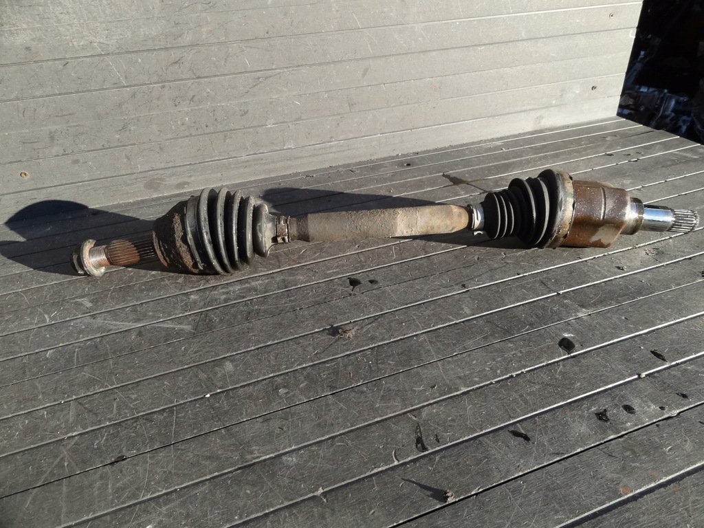 фото №1, Ford tourneo courier 2014 1,6 tdci приводной вал левая org