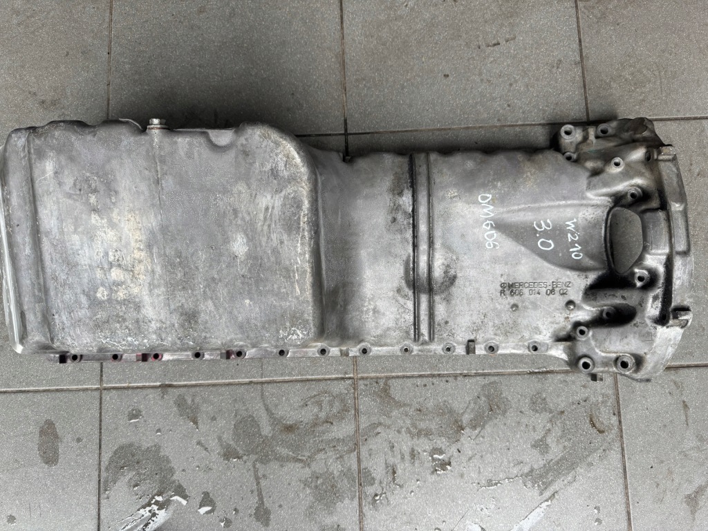 фото №2, Поддон масляная mercedes om606 3.0 td e w210 swap 177km cała sprinter patrol