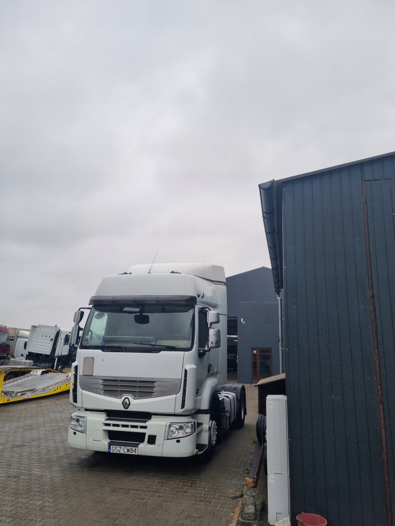 фото №1, Спойлер ветровик кровельная renault premium dxi