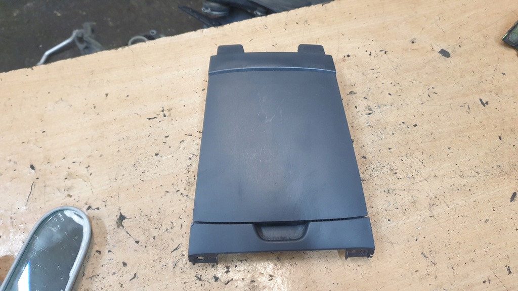 фото №1, Suzuki splash бардачок полиця середня