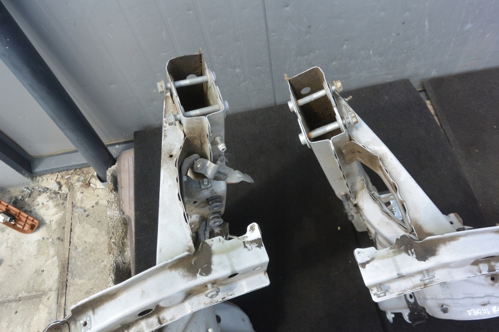 Bmw f30 f31 чашка подкрылок лонжерон четверть перед левая правая a83 Оригинал