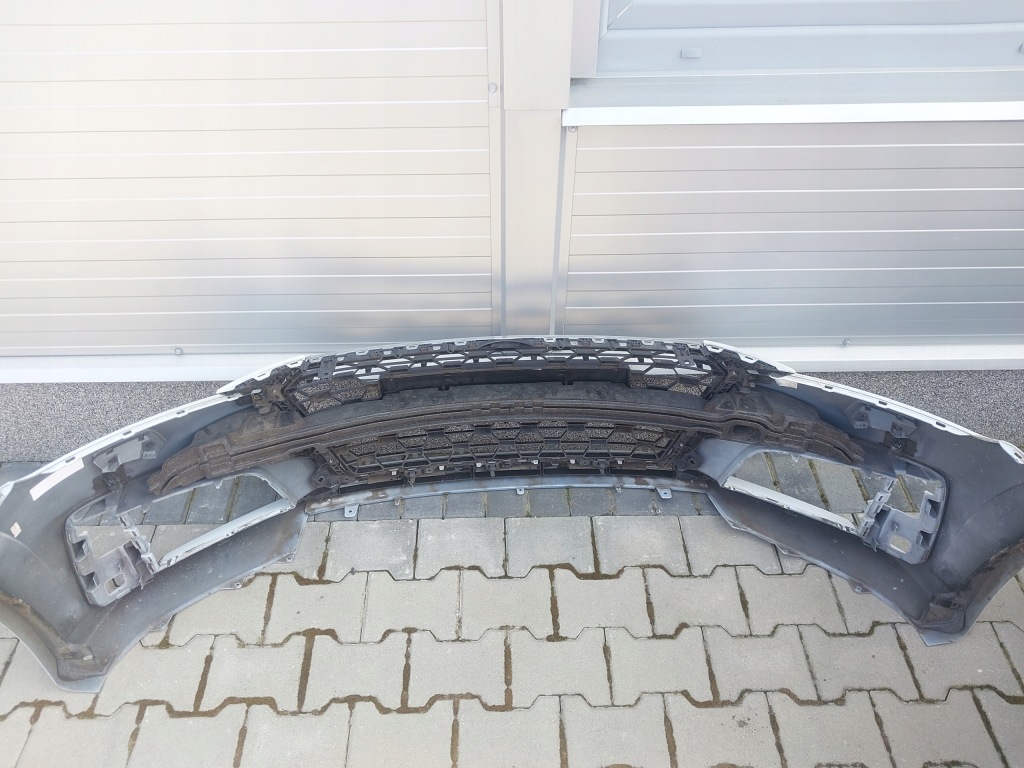 Бампер перед передній audi tt tts 8s0807437 решітка радіатора Недорого