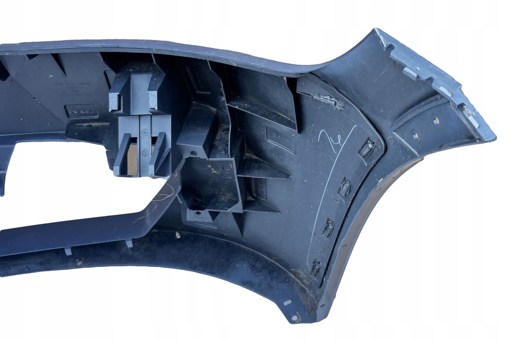 фото №8, Bmw оригинальный номер 7158827 lci бампер