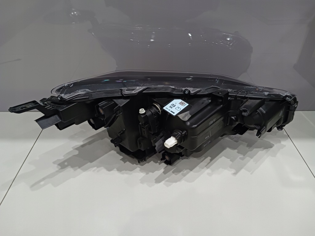 фото №2, Toyota yaris cross левая лампа передняя full led 2021-