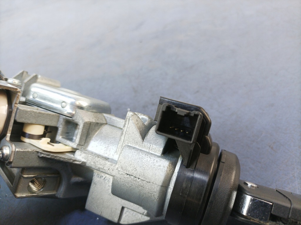 фото №7, Mazda 5 i cr замок запалювання ключ c23666938b