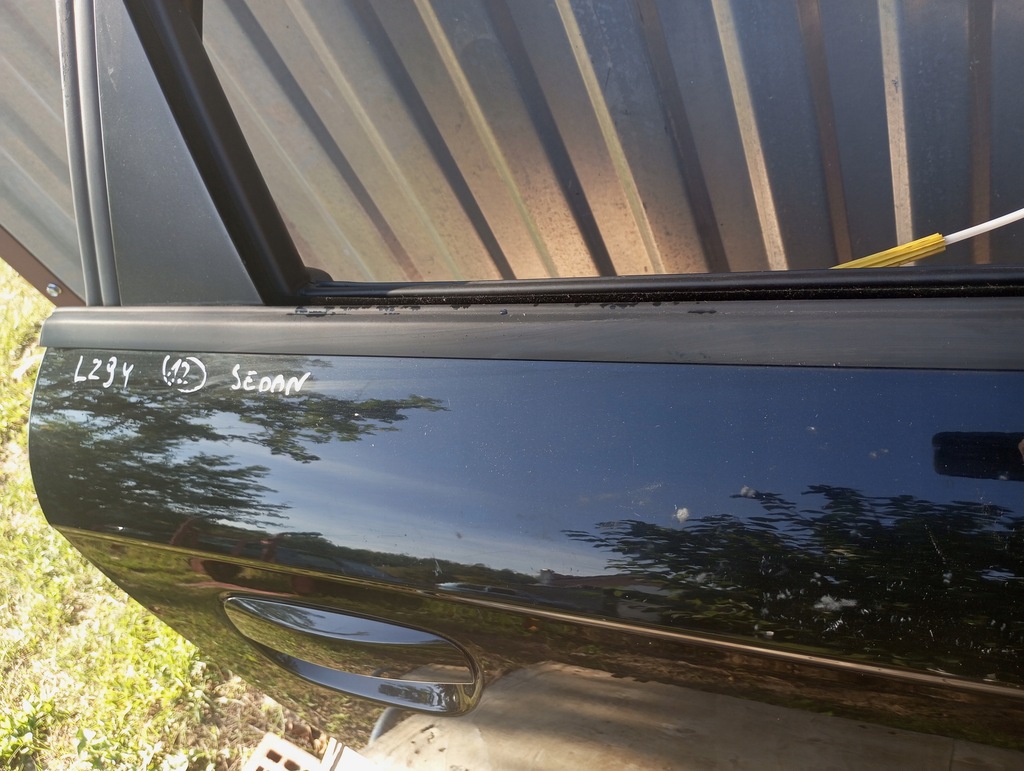 фото №6, Audi a4 b7 дверь правое задняя lz9y