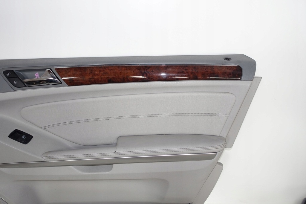 фото №6, Mercedes x164 оббивка двері обшивка лівий перед gl підсвічувані задня задній