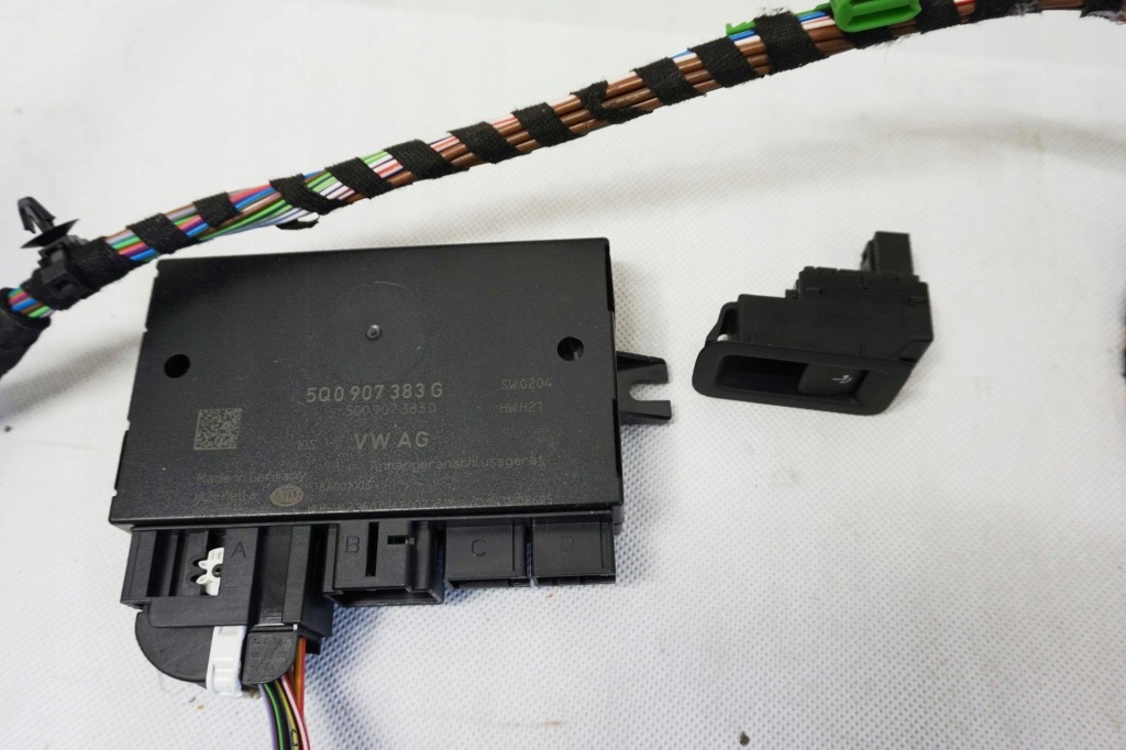 фото №5, Hak буксирувальний vw passat b8 3g9803881b 5q0907383g