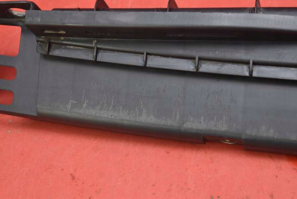 фото №10, Напрямна бампера середній задня 9686247380 peugeot 5008 1 i 09-13