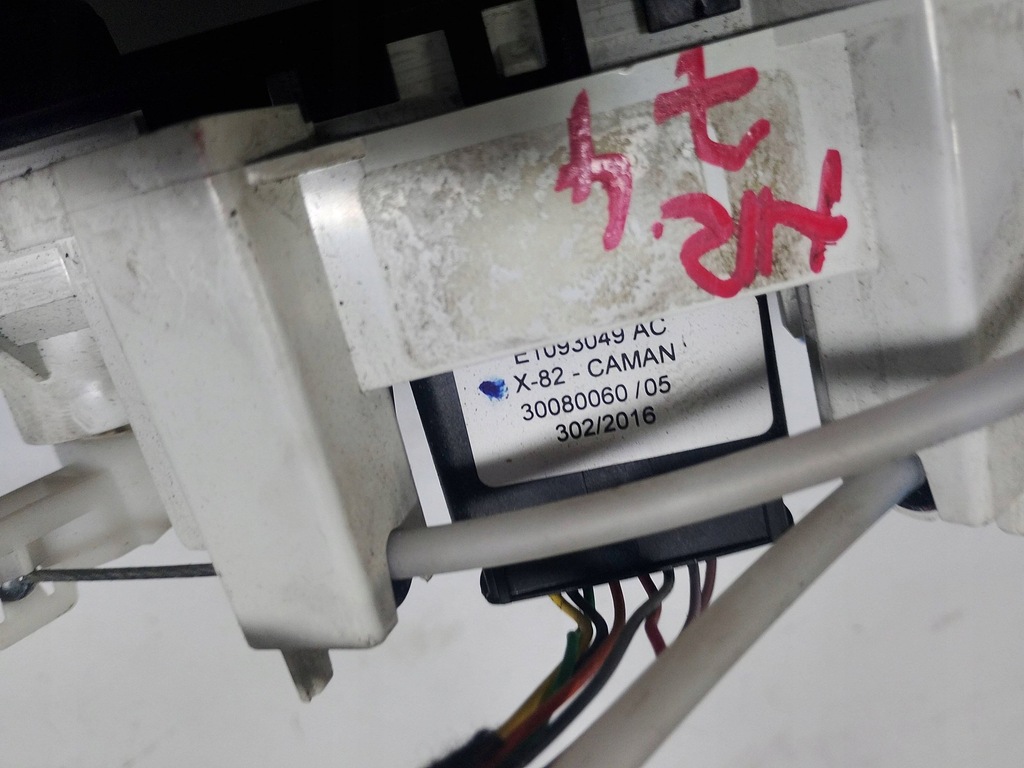 фото №6, Opel vivaro панель обдув кондиционера e1093049ac europa