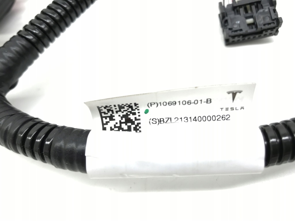 фото №6, Tesla s жгут трубопровод дверь перед 1069106-01-b