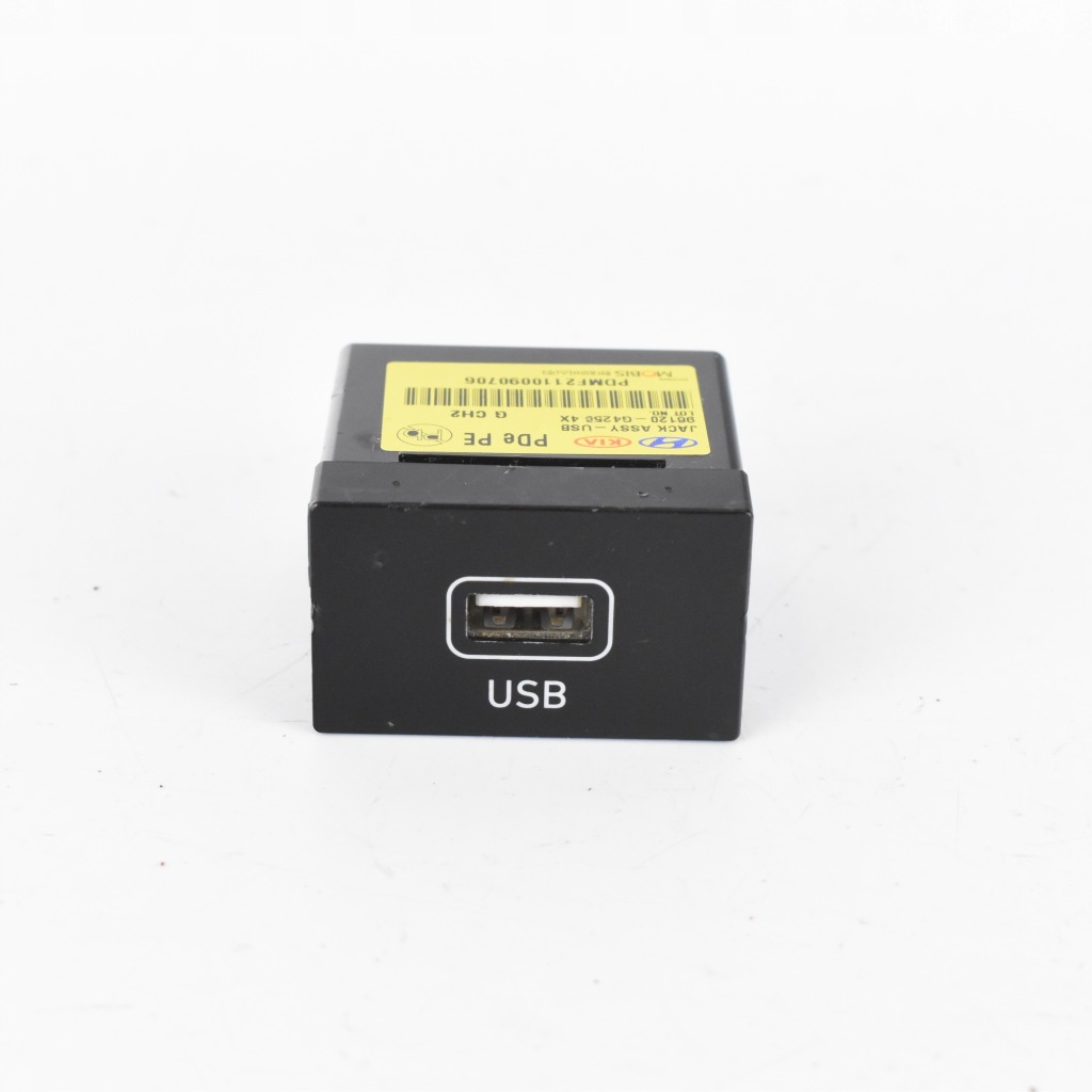фото №1, Роз'єм port usb 96120-g4250 hyundai i30 iii ioniq