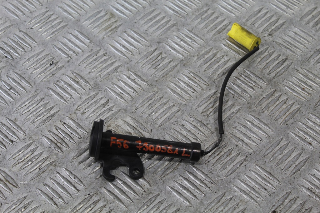 фото №1, Патрон пиротехнический петля капот mini cooper f56