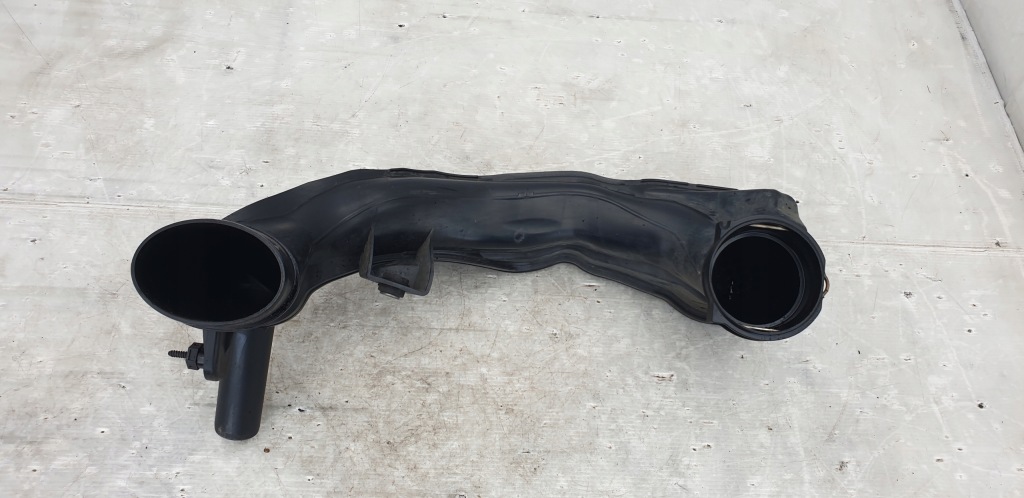 фото №1, Пабтрубок  шланг воздуха резонатор 31370135 volvo v40