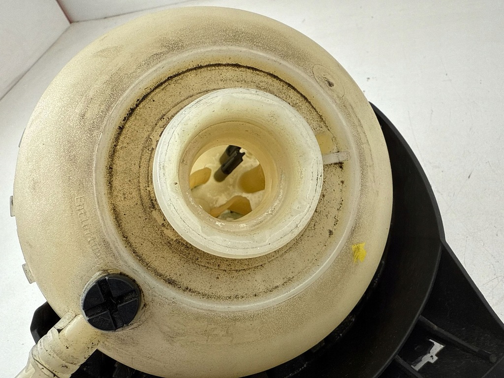 фото №6, Bmw 1 f20 f21 2015 бак розширювальний охолоджуюча рідина