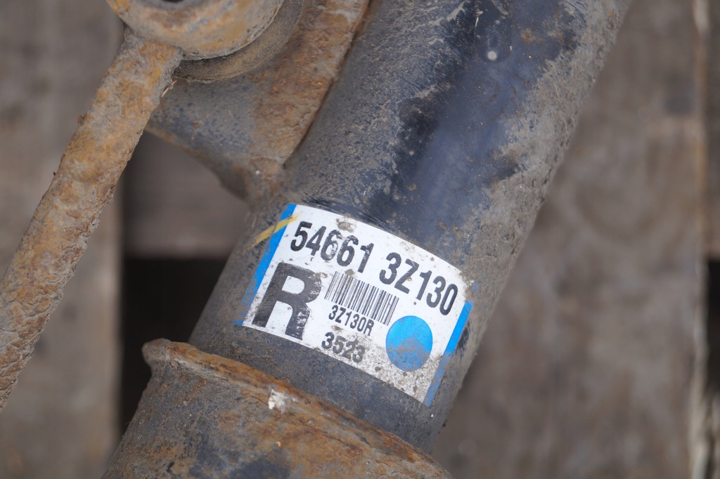 фото №11, Поворотный кулак амортизатор правый перед hyundai i40 1.7