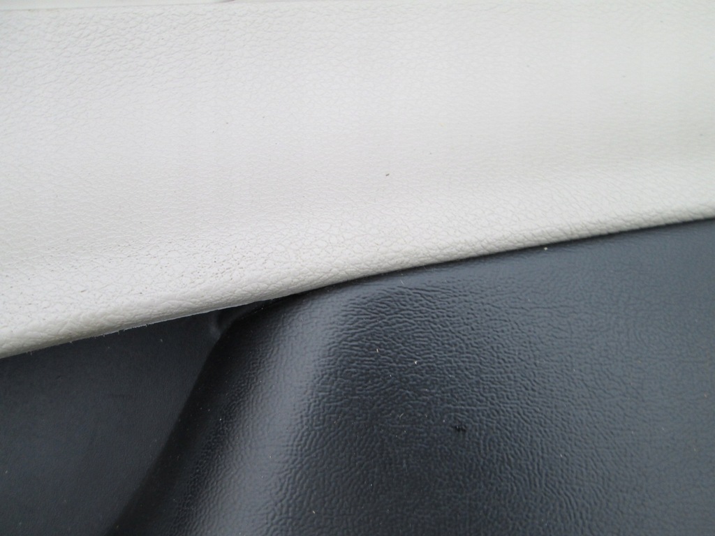 фото №11, Chrysler town country 11 обшивка w дверь левый перед передний siwy бежевый