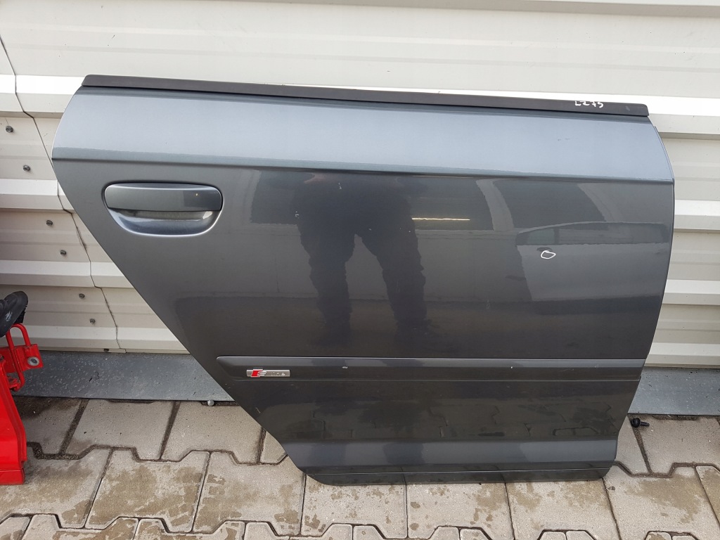 фото №1, Audi a3 8p 04-12r двері праве задня lz7s